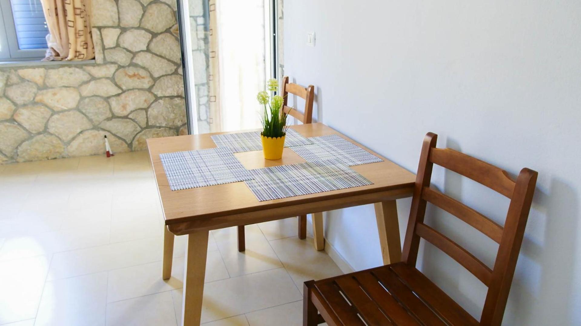 Guest House Suga 1 Qeparo Exterior foto